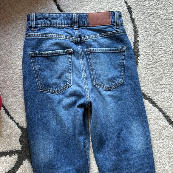 Zara Z1975 MOM FIT JEANS WITH A HIGH WAIST - Picture 8 of 8